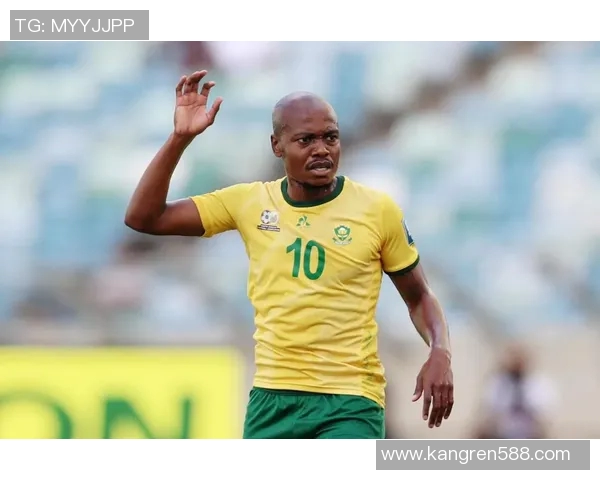 足球明星名字中带有森字的传奇球员盘点与成就分析