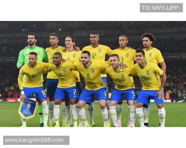 探索足球明星的名字背后的故事与魅力，助你更好地理解他们的成就与影响力