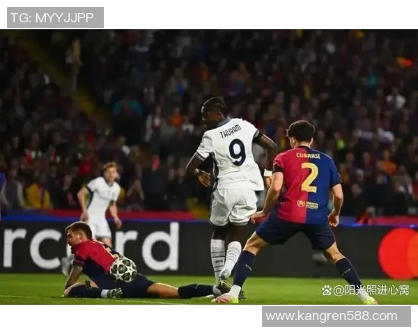 2019年巴萨与国米激战回顾球场上的荣耀与遗憾交织